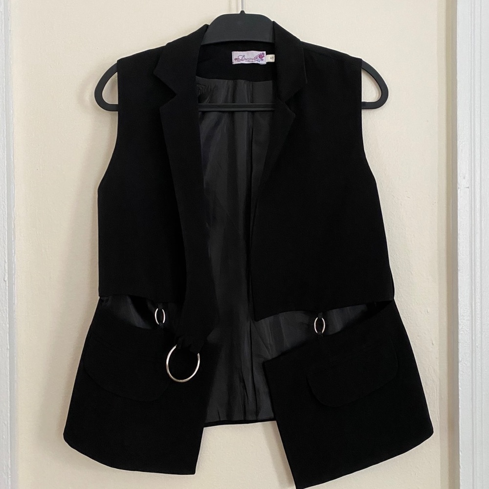 Black Jacket/Vest w/Buckle